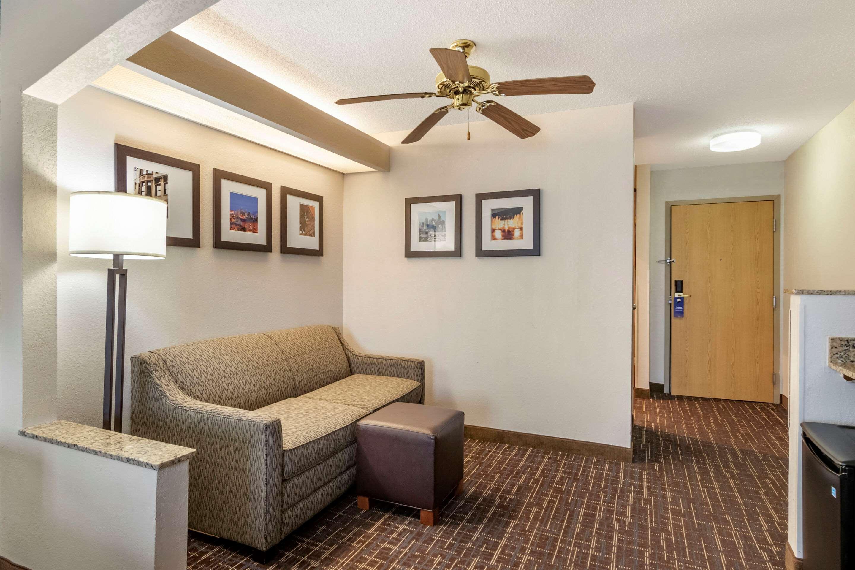 Comfort Inn & Suites Lees Summit - Kansas City Lee's Summit Luaran gambar